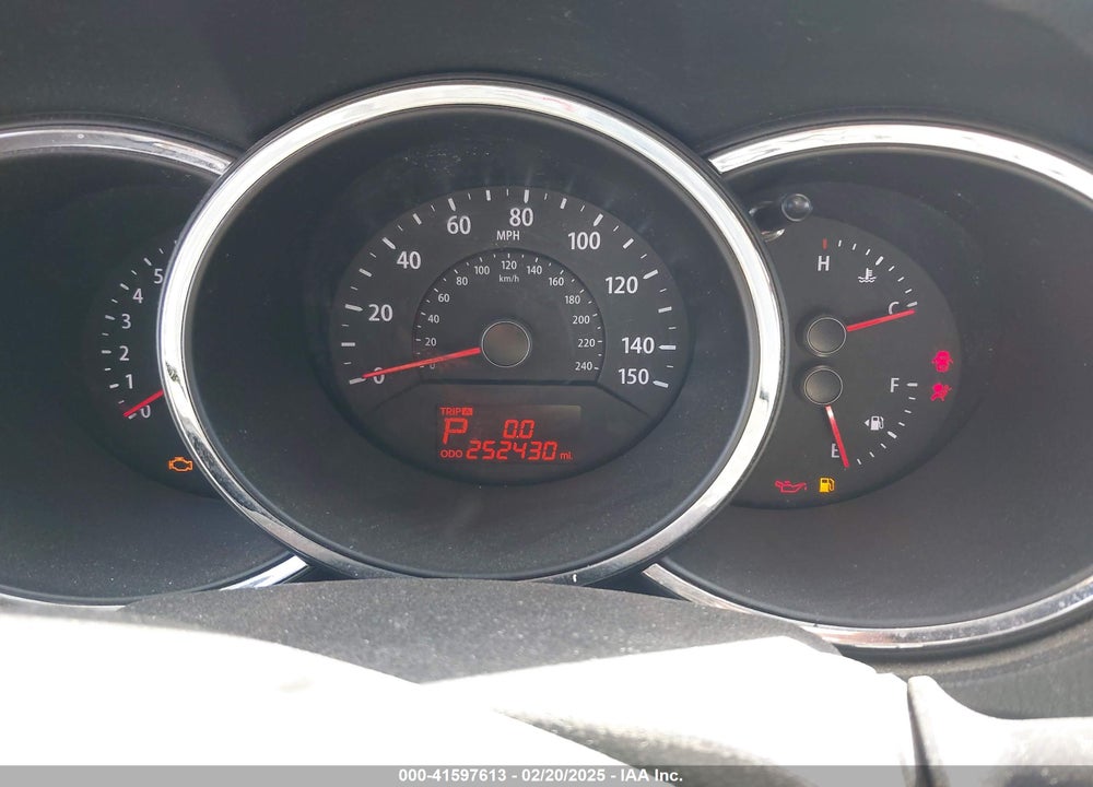 2012 KIA SORENTO LX VIN: 5XYKT3A14CG215436