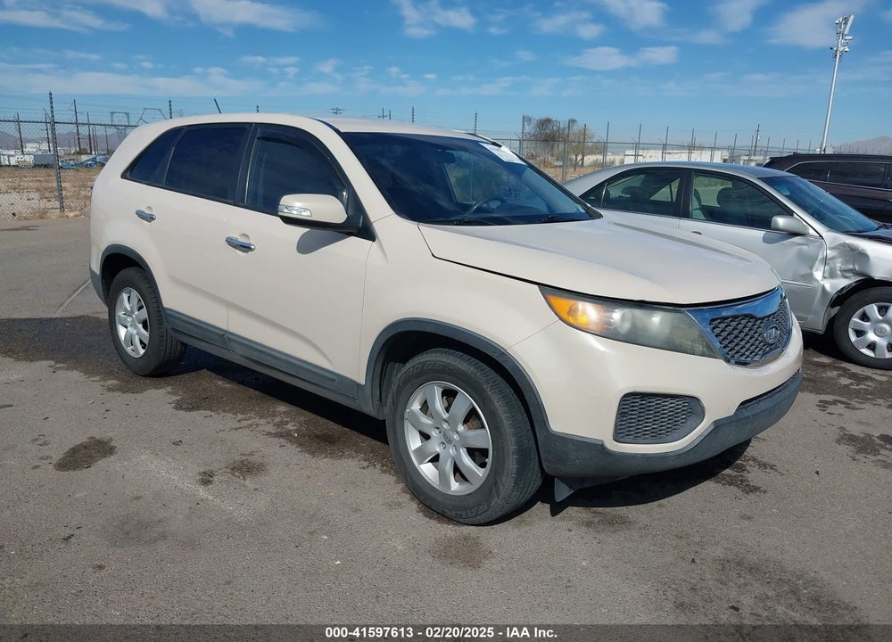 2012 KIA SORENTO LX VIN: 5XYKT3A14CG215436