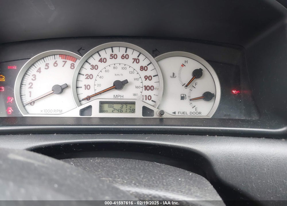 2006 TOYOTA COROLLA VIN: 2T1BR32E36C635852