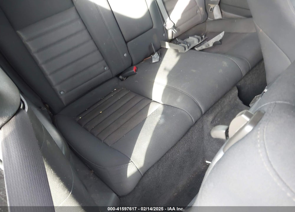 2010 DODGE CHALLENGER VIN: 2B3CJ4DV3AH323593