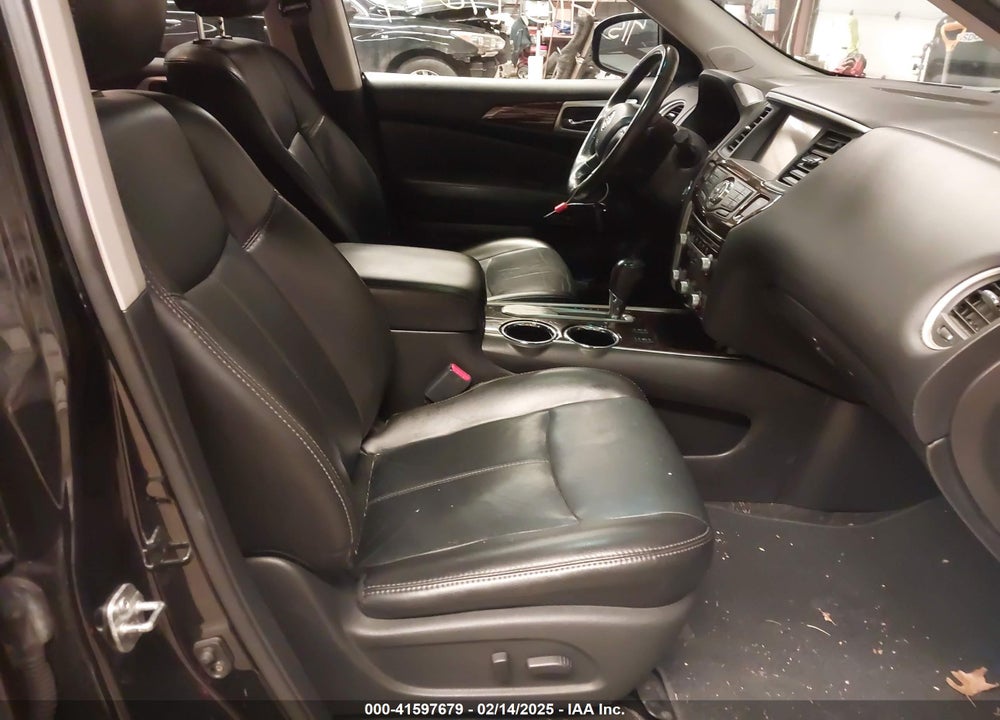 2014 NISSAN PATHFINDER SL VIN: 5N1AR2MN5EC685917