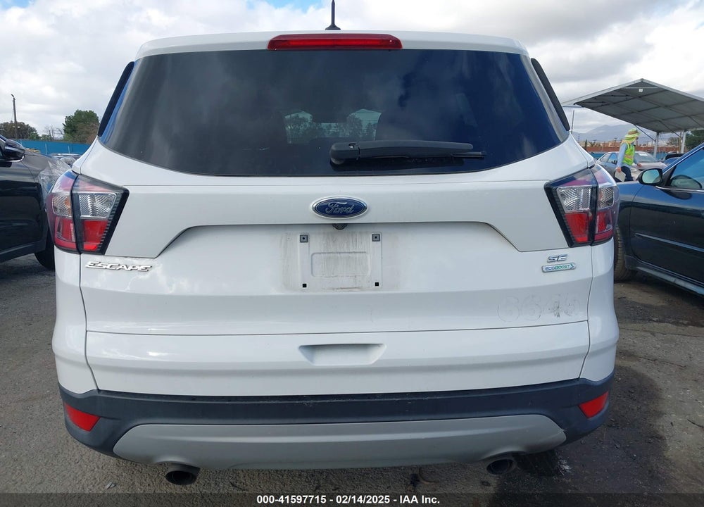 2017 FORD ESCAPE SE VIN: 1FMCU0GD0HUD85165