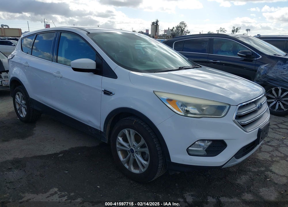 2017 FORD ESCAPE SE VIN: 1FMCU0GD0HUD85165