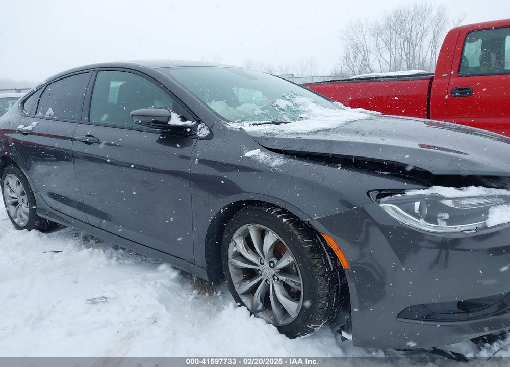 2016 CHRYSLER 200 S VIN: 1C3CCCBB8GN147821