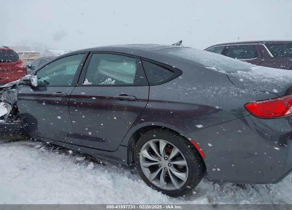2016 CHRYSLER 200 S VIN: 1C3CCCBB8GN147821