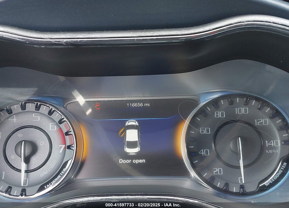 2016 CHRYSLER 200 S VIN: 1C3CCCBB8GN147821
