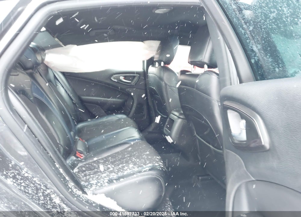 2016 CHRYSLER 200 S VIN: 1C3CCCBB8GN147821