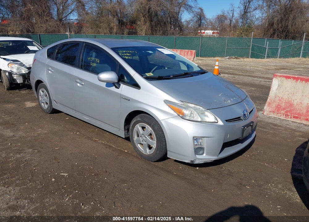 2011 TOYOTA PRIUS THREE VIN: JTDKN3DU7B0282942