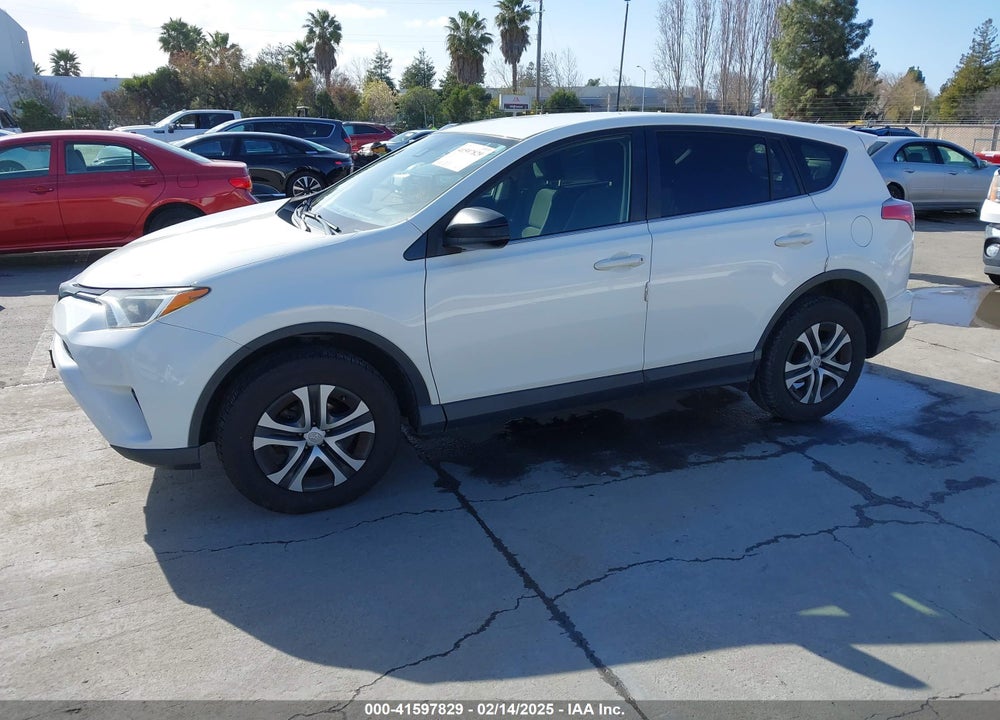 2018 TOYOTA RAV4 LE VIN: JTMZFREV5JJ745868