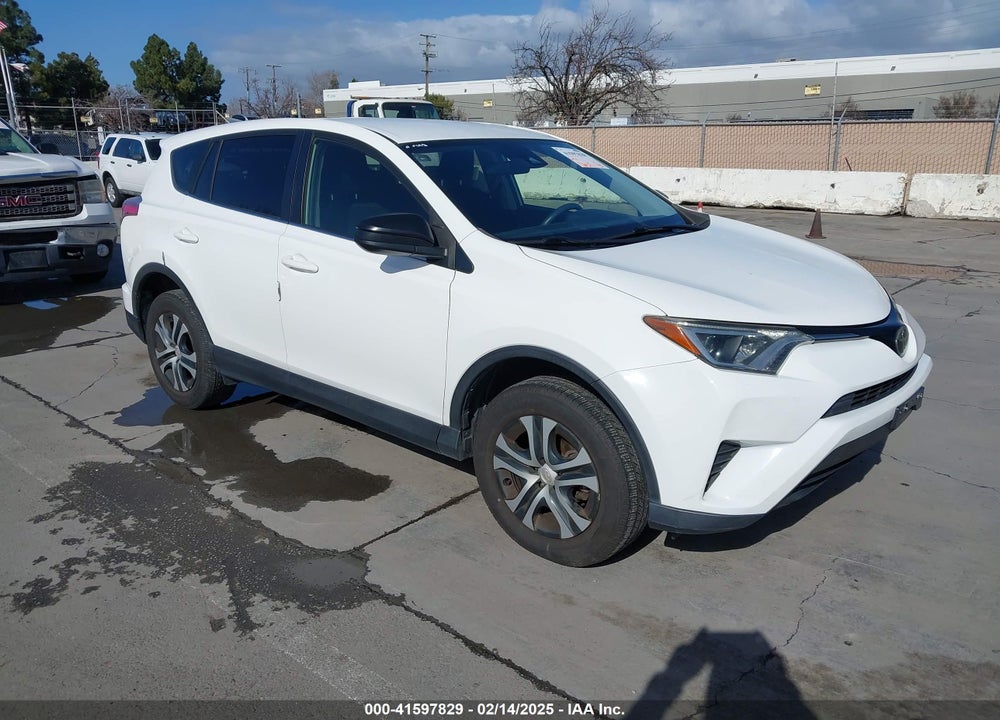 2018 TOYOTA RAV4 LE VIN: JTMZFREV5JJ745868