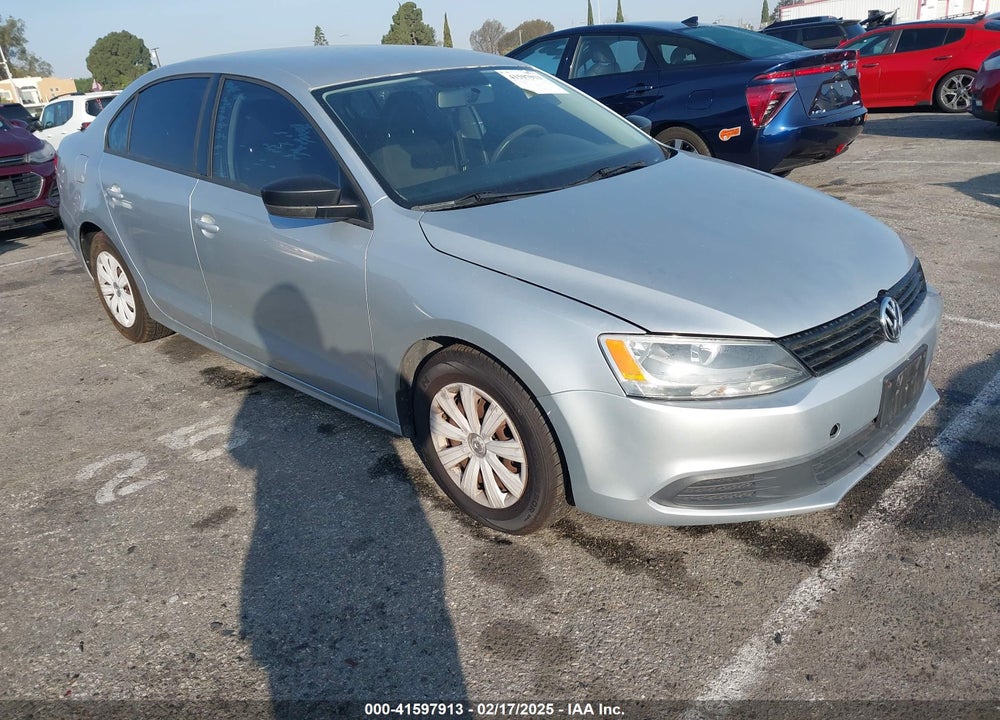 2011 VOLKSWAGEN JETTA 2.0L S VIN: 3VW2K7AJ2BM397520