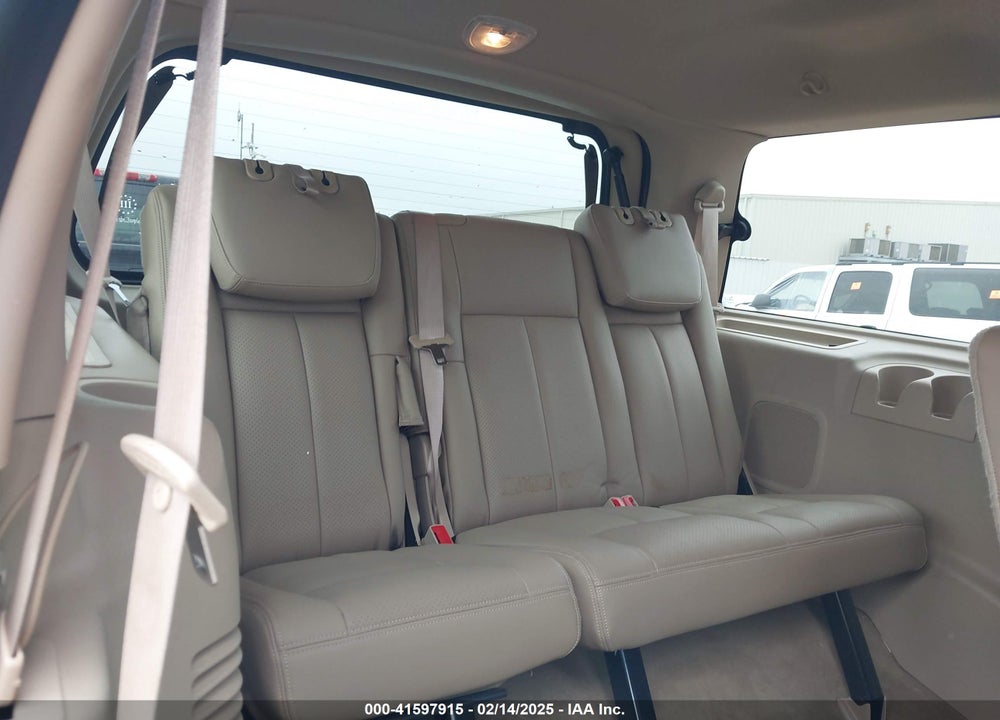 2011 FORD EXPEDITION XLT VIN: 1FMJU1H52BEF13198