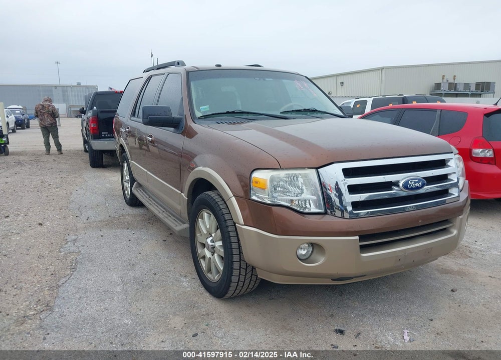 2011 FORD EXPEDITION XLT VIN: 1FMJU1H52BEF13198