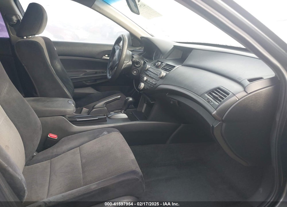 2008 HONDA ACCORD 2.4 LX VIN: 1HGCP26358A166415