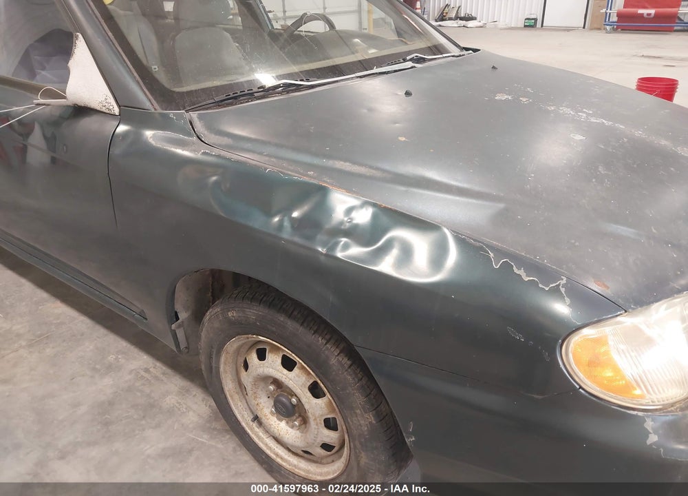 1998 KIA SEPHIA LS VIN: KNAFB1212W5743039