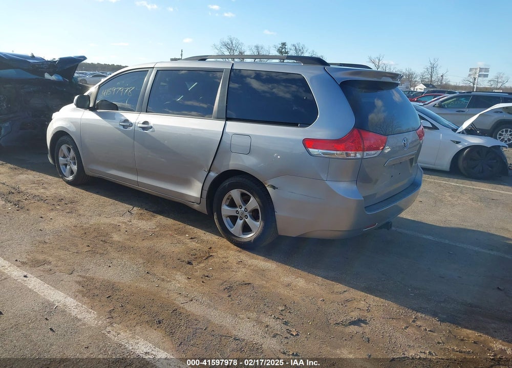 2012 TOYOTA SIENNA LE V6 8 PASSENGER VIN: 5TDKK3DC6CS260963