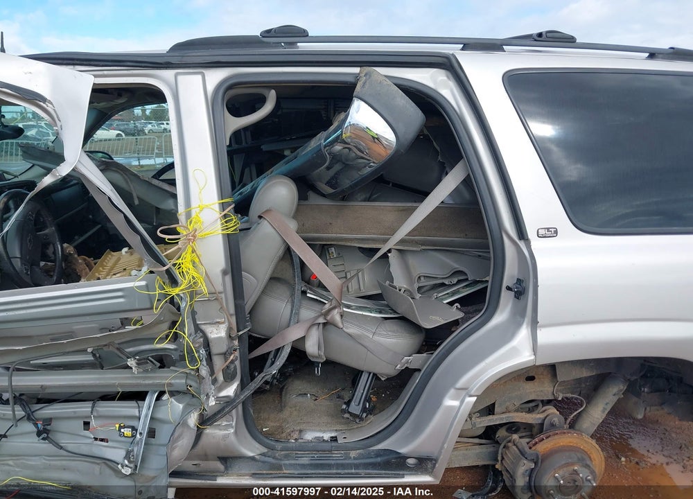 2004 GMC YUKON SLT VIN: 1GKEK13T34J168022