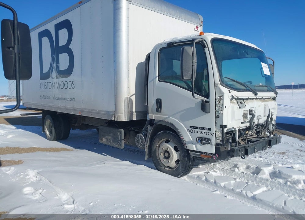 2017 ISUZU NRR DSL REG AT VIN: JALE5W16XH7300918