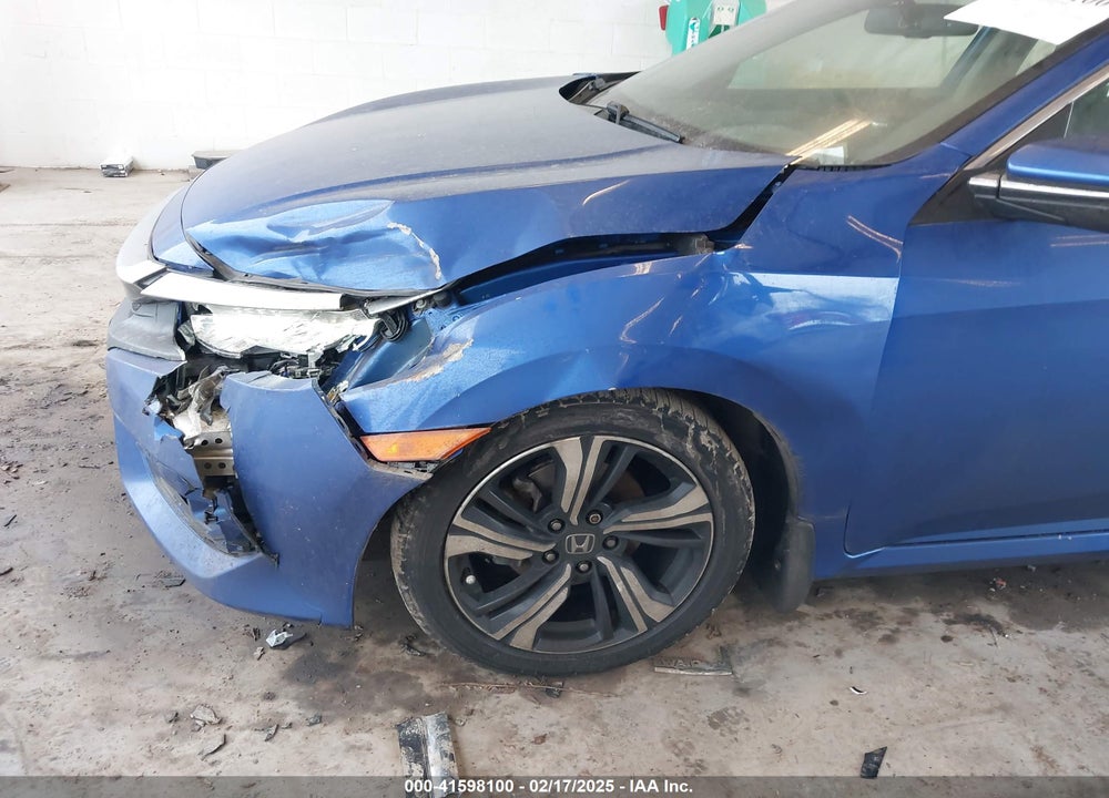 2018 HONDA CIVIC VIN: JHMFC1F9XJX010930