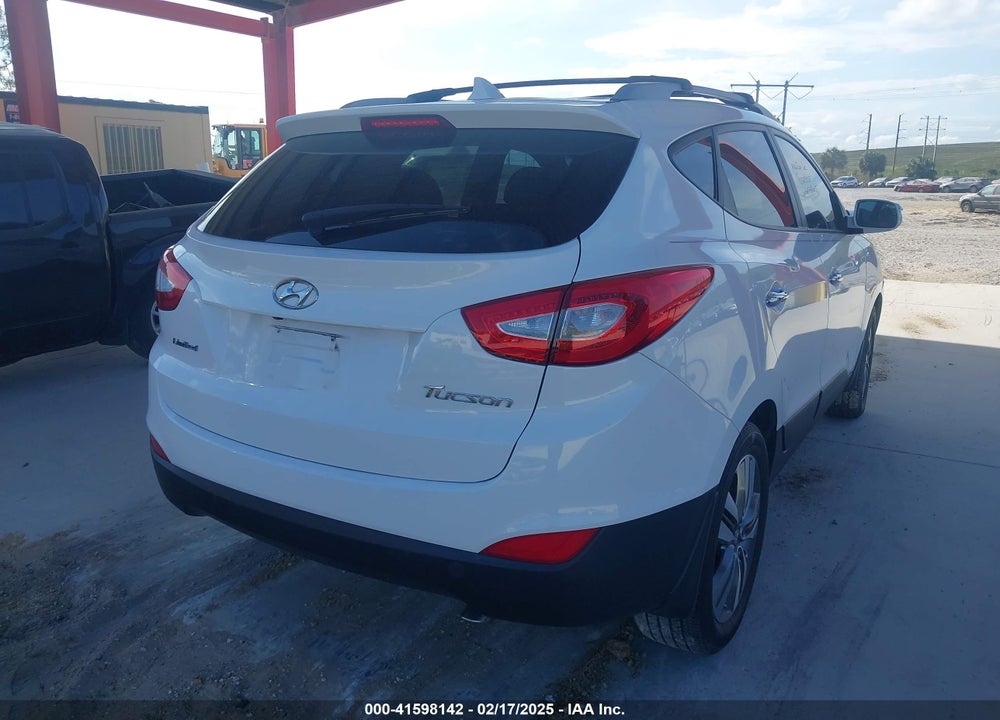 2015 HYUNDAI TUCSON LIMITED VIN: KM8JU3AG5FU954598