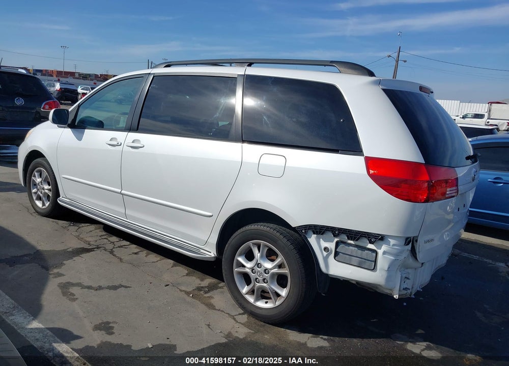 2004 TOYOTA SIENNA VIN: 5TDBA22C24S011397