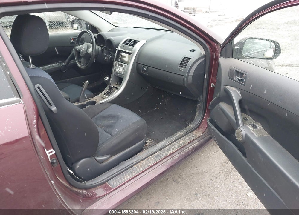 2007 SCION TC VIN: JTKDE177170166039