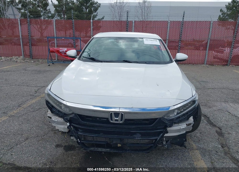 2018 HONDA ACCORD VIN: 1HGCV1F12JA167607