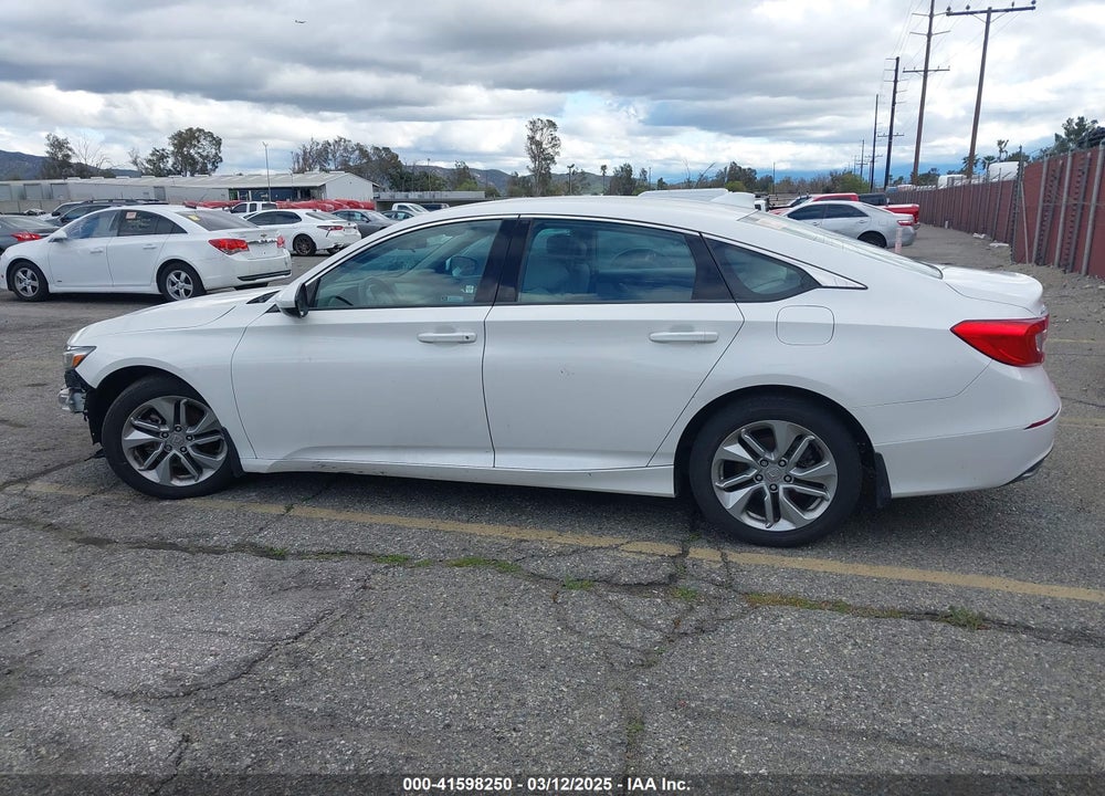 2018 HONDA ACCORD VIN: 1HGCV1F12JA167607