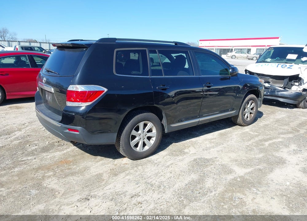 2013 TOYOTA HIGHLANDER BASE PLUS V6 VIN: 5TDZK3EHXDS099088