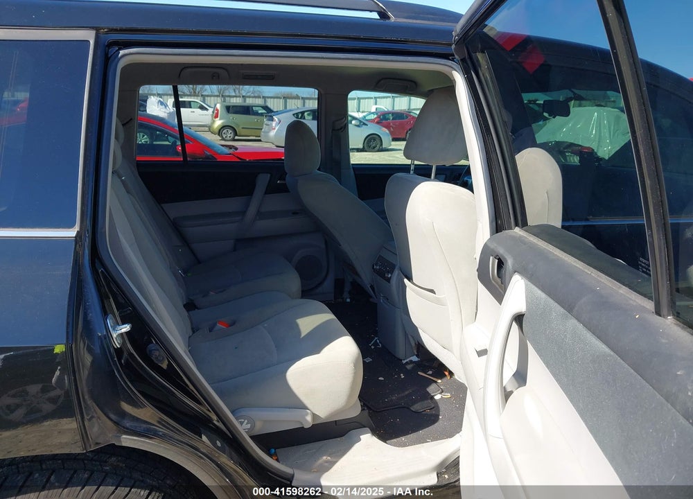 2013 TOYOTA HIGHLANDER BASE PLUS V6 VIN: 5TDZK3EHXDS099088