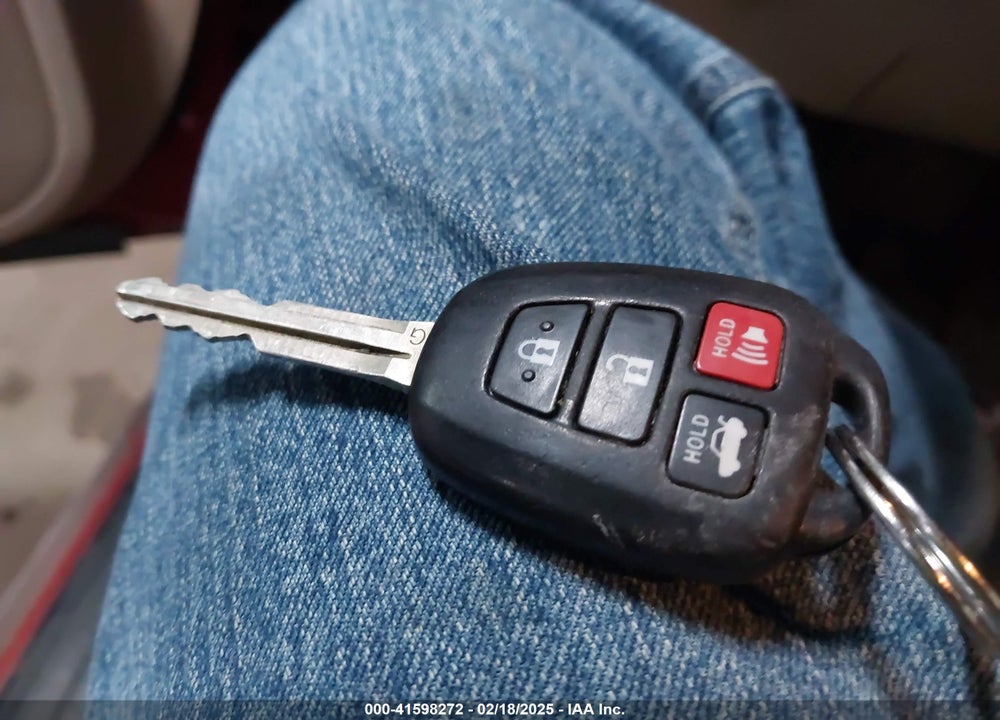 2014 TOYOTA CAMRY VIN: 4T4BF1FK4ER388213