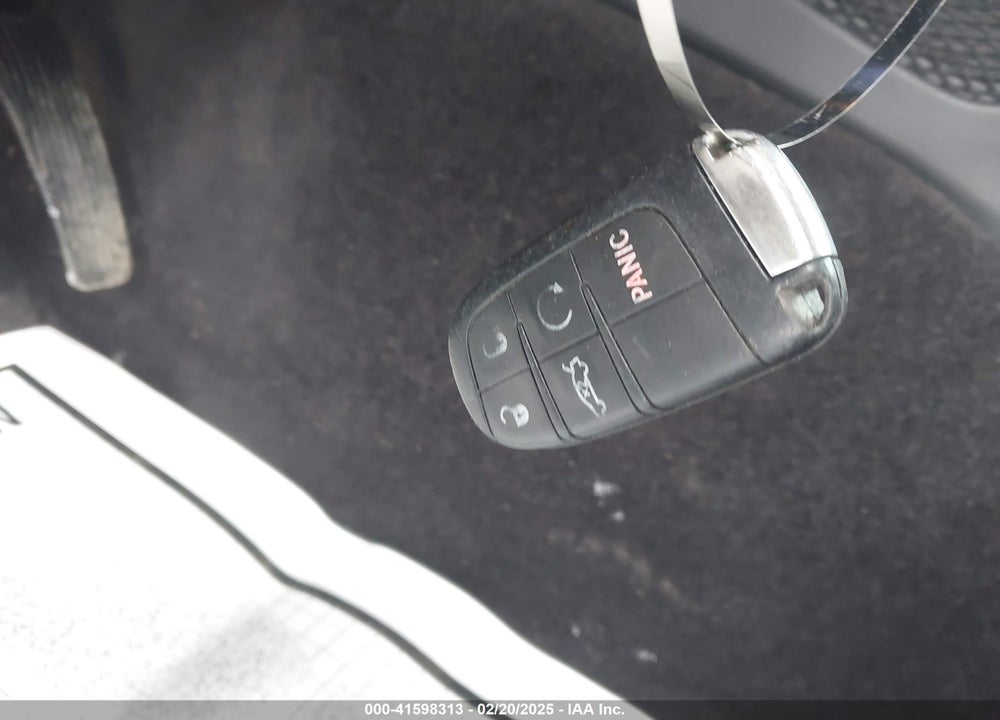2019 DODGE CHALLENGER VIN: 2C3CDZBT4KH539074