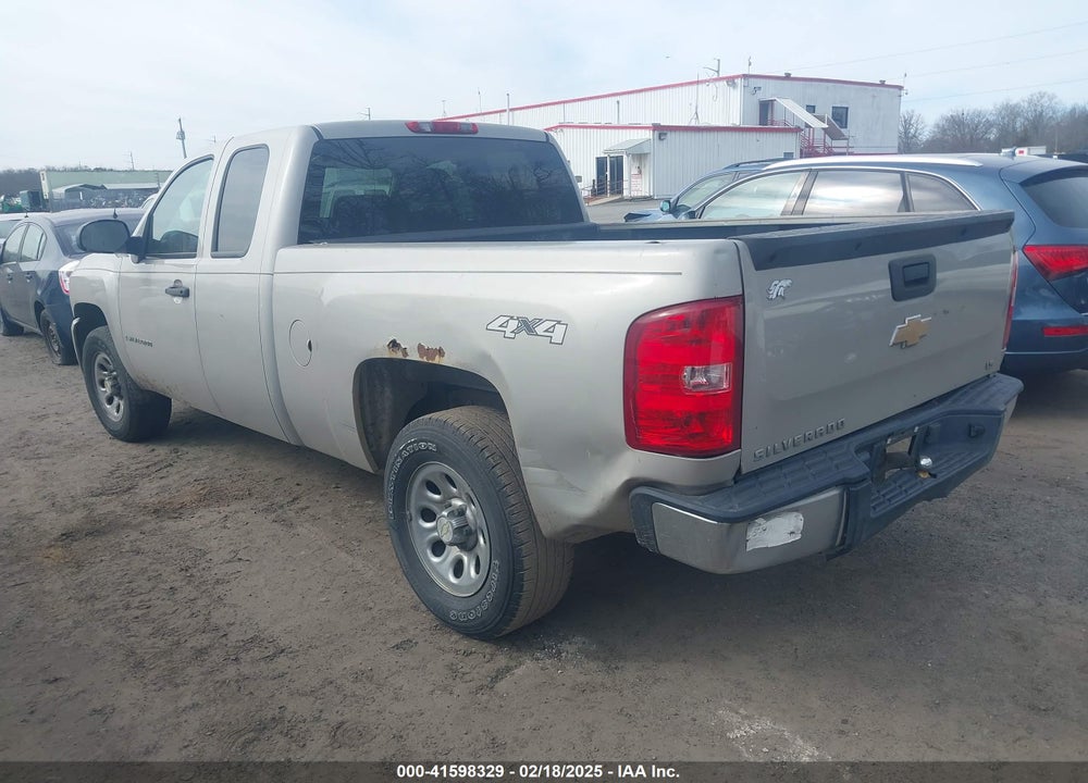 2009 CHEVROLET SILVERADO 1500 WORK TRUCK VIN: 1GCEK19CX9Z152718