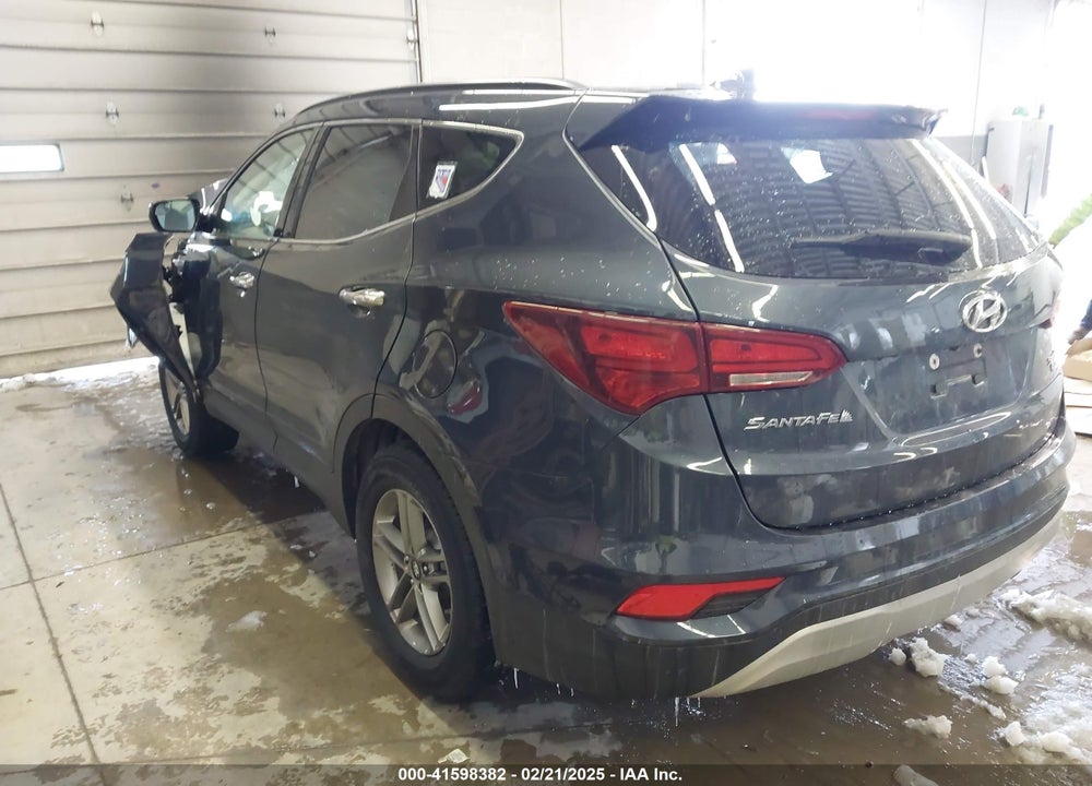 2017 HYUNDAI SANTA FE SPORT 2.4L VIN: 5NMZUDLB8HH033369
