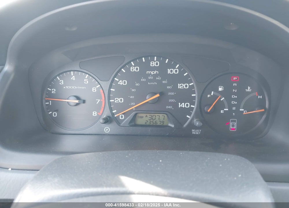 1998 HONDA ACCORD LX VIN: 1HGCG5648WA251708