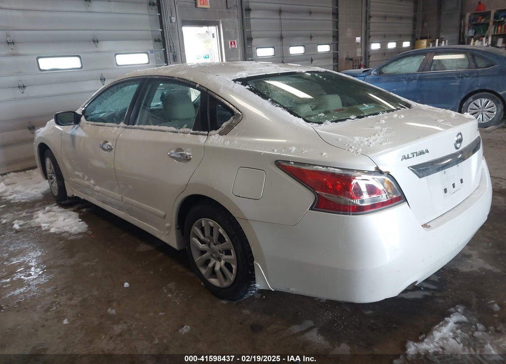 2015 NISSAN ALTIMA 2.5 S VIN: 1N4AL3APXFC135069