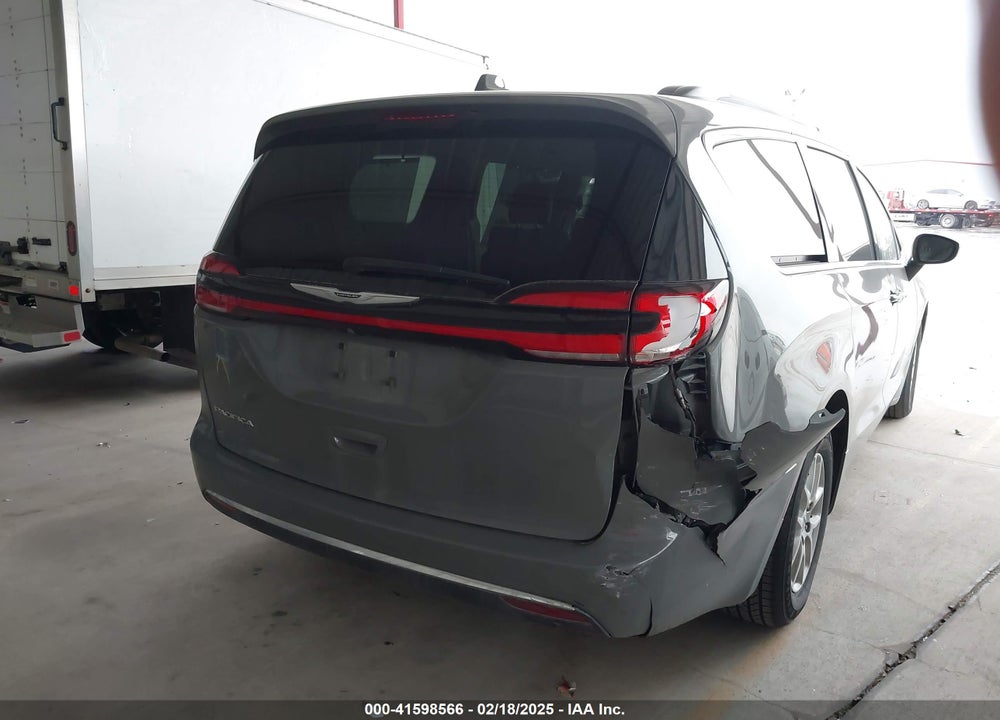 2022 CHRYSLER PACIFICA TOURING L VIN: 2C4RC1BG3NR188802