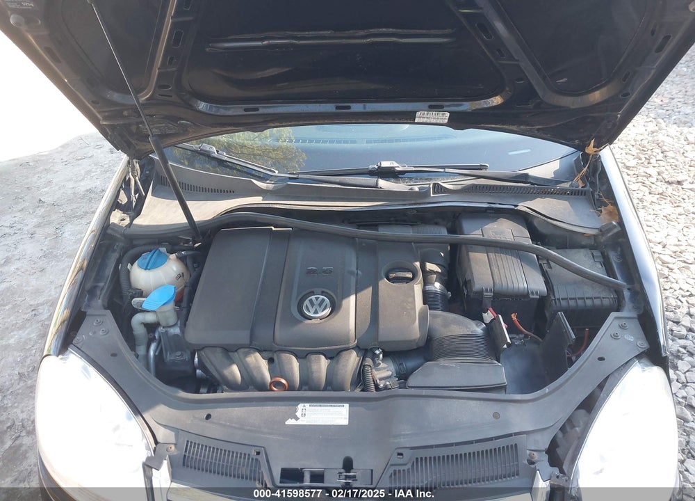 2010 VOLKSWAGEN JETTA VIN: 3VWRX7AJ8AM035447