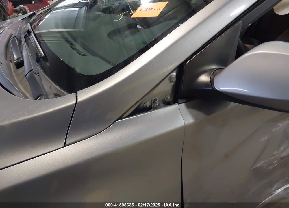 2014 HYUNDAI ELANTRA VIN: KMHDH4AE1EU164557