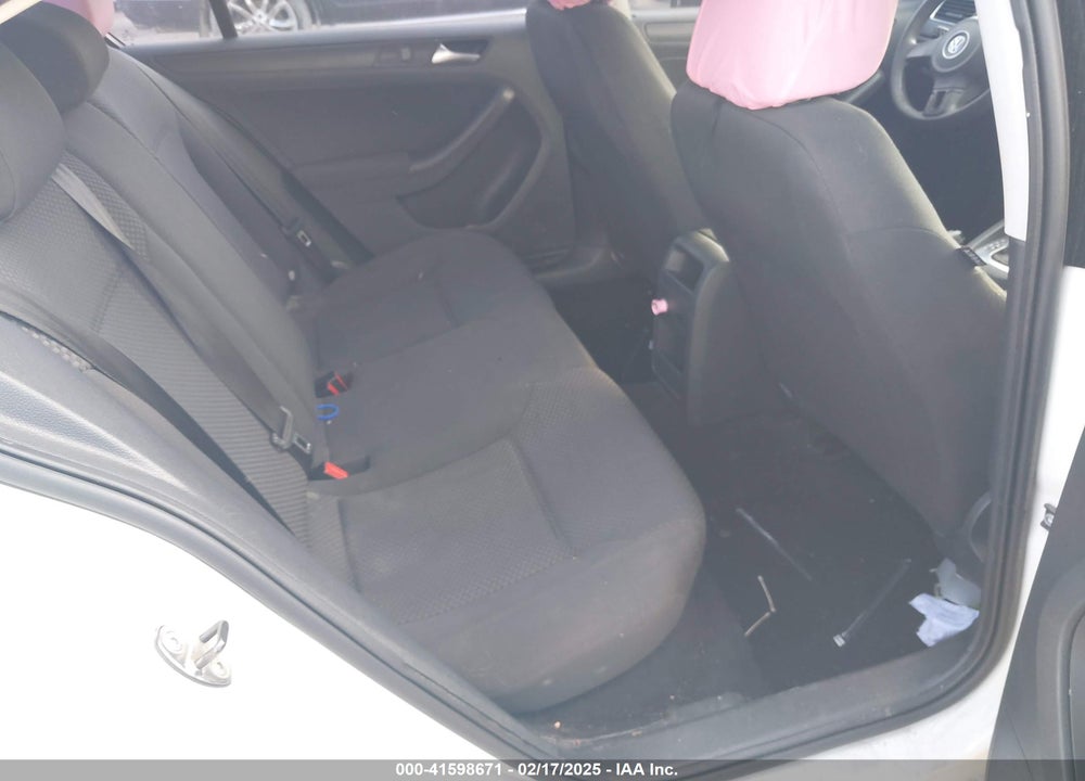 2012 VOLKSWAGEN JETTA 2.0L S VIN: 3VW2K7AJXCM466679