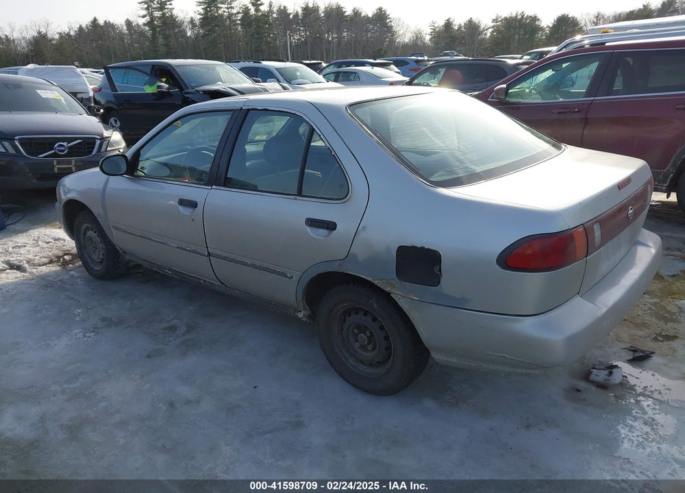 1996 NISSAN SENTRA XE/GXE VIN: 3N1AB41DXTL016837