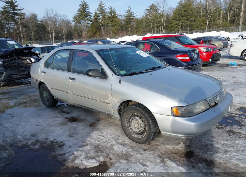 1996 NISSAN SENTRA XE/GXE VIN: 3N1AB41DXTL016837