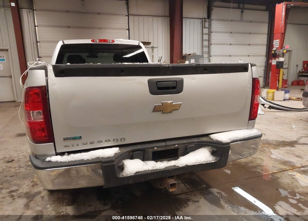 2011 CHEVROLET SILVERADO 1500 WORK TRUCK VIN: 1GCRKPE09BZ234204