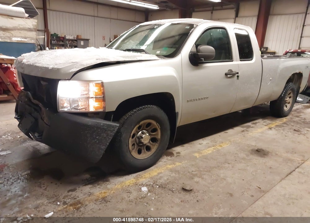 2011 CHEVROLET SILVERADO 1500 WORK TRUCK VIN: 1GCRKPE09BZ234204