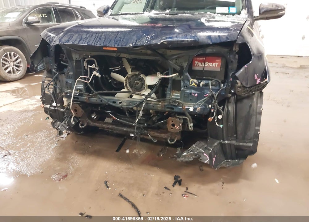 2015 TOYOTA 4RUNNER LIMITED VIN: JTEBU5JR8F5251413