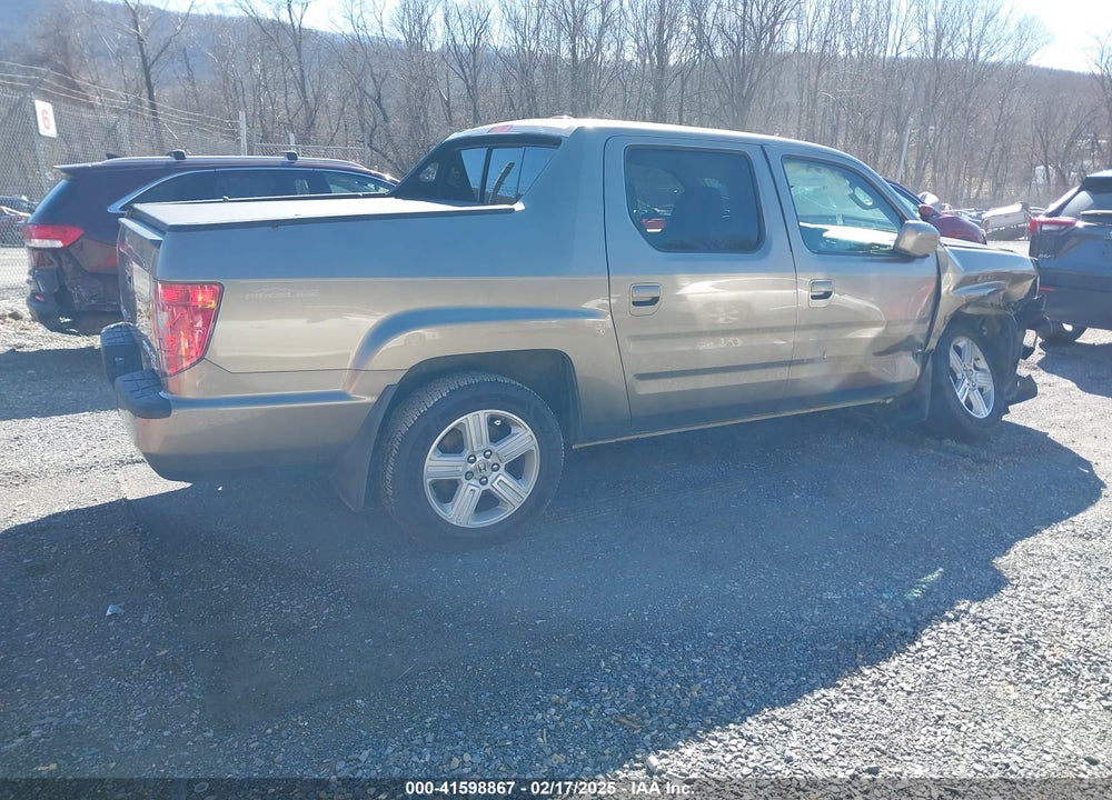 2010 HONDA RIDGELINE RTL VIN: 5FPYK1F54AB008506