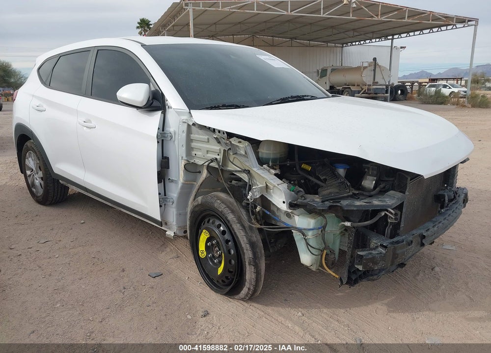 2020 HYUNDAI TUCSON SE VIN: KM8J23A40LU102540