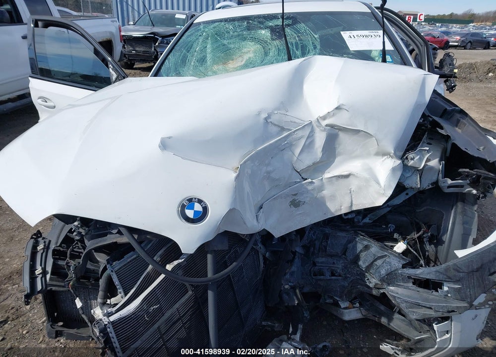 2021 BMW X6 VIN: 5YMCY0C0XM9E59162