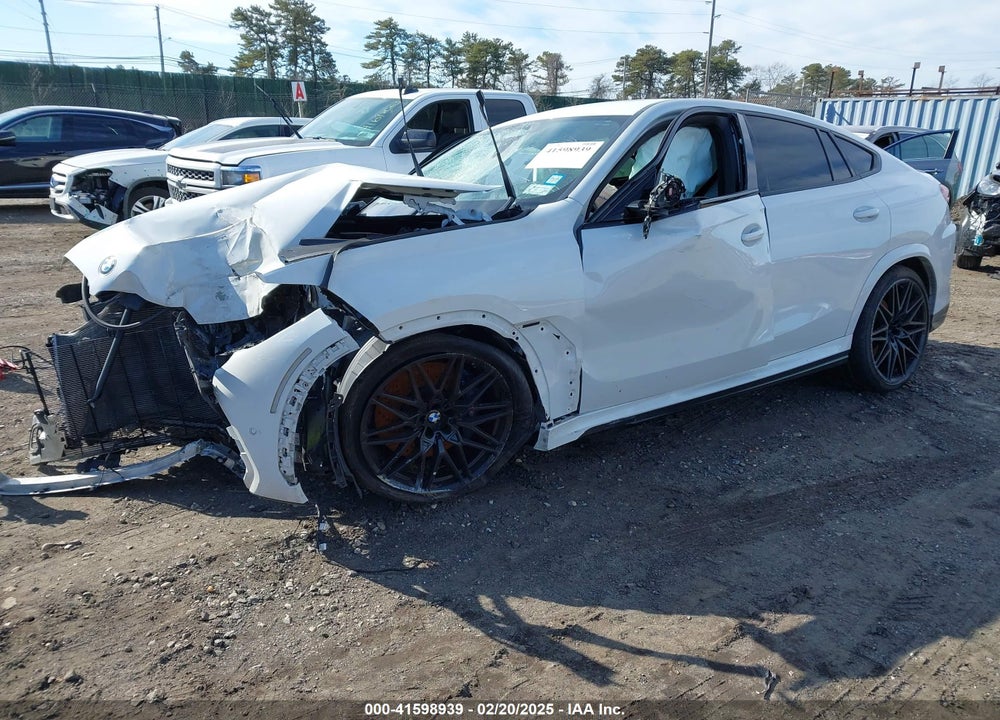 2021 BMW X6 VIN: 5YMCY0C0XM9E59162