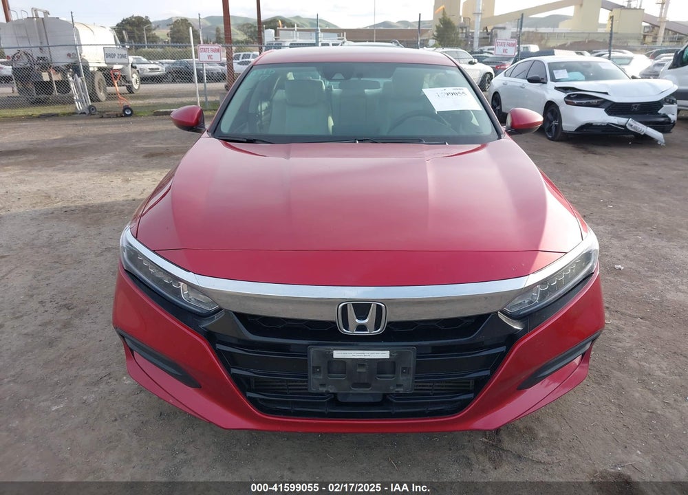 2018 HONDA ACCORD VIN: 1HGCV1F15JA015708